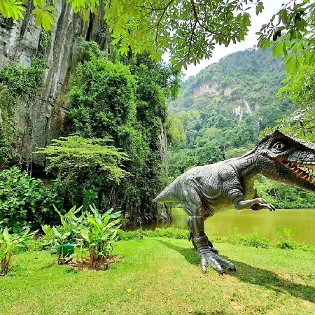 The Ipoh All Suite Resort, Jalan Haven, Persiaran Lembah Perpaduan, Ipoh Exterior photo