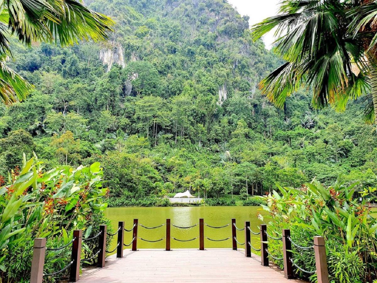 The Resort, Jalan Haven, Persiaran Lembah Perpaduan, Apartment *