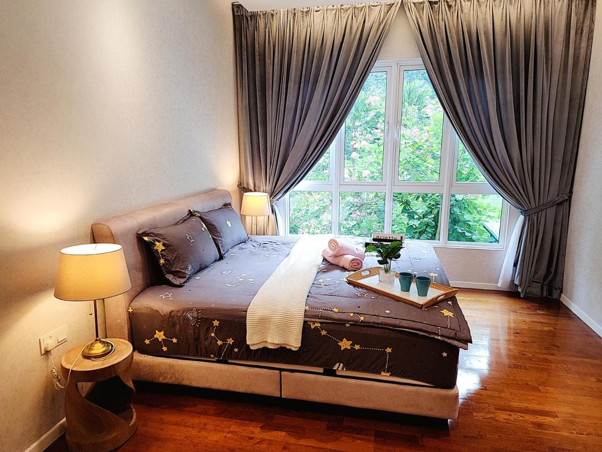 The Resort, Jalan Haven, Persiaran Lembah Perpaduan, Apartment *